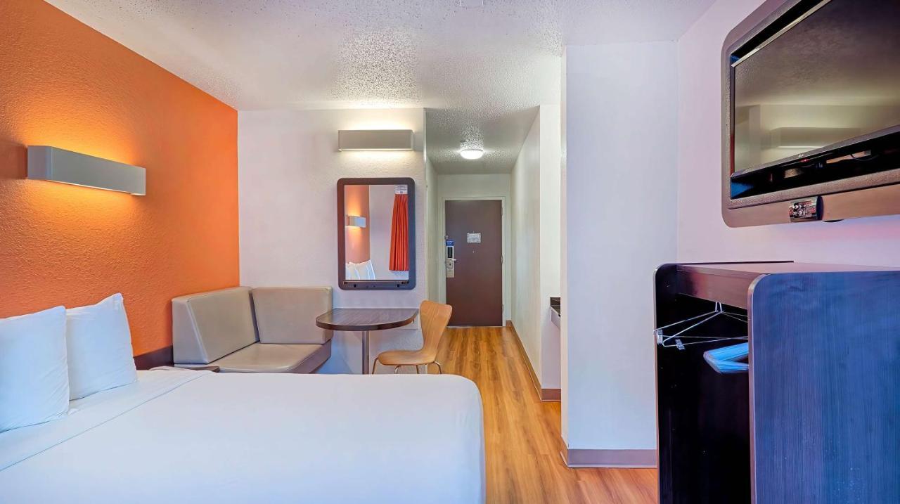 Suites Los Angeles Ca Los Angeles Lax Inglewood Exterior photo